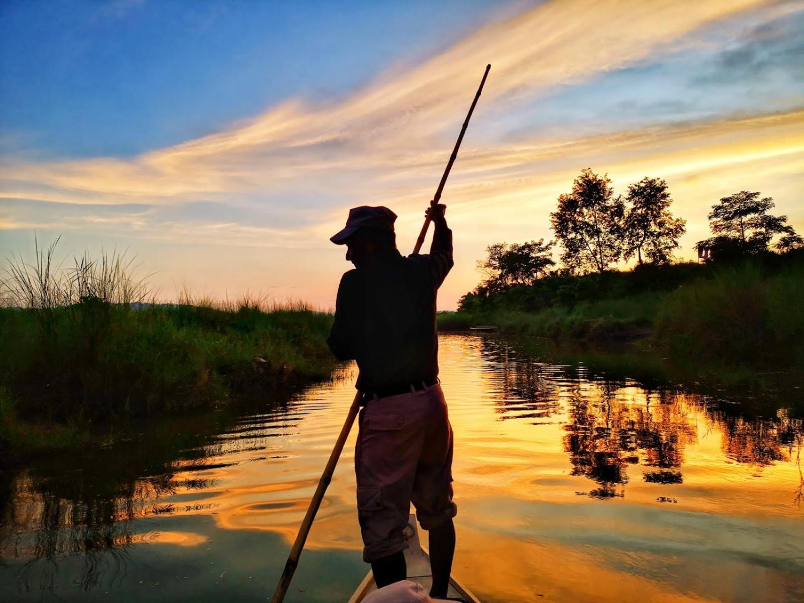 Barahi Jungle Lodge Meghauli Ngoại thất bức ảnh